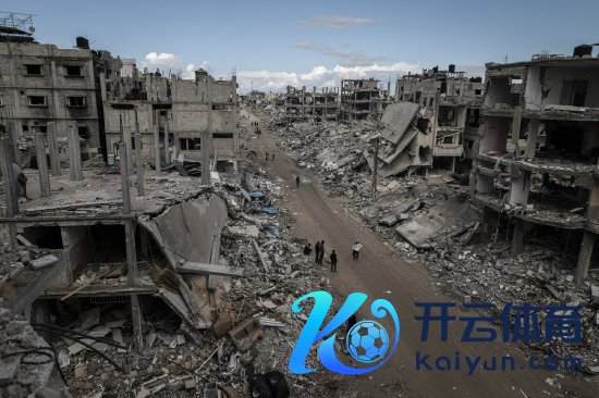 媾和时分加沙南部拉法的建筑物被毁。